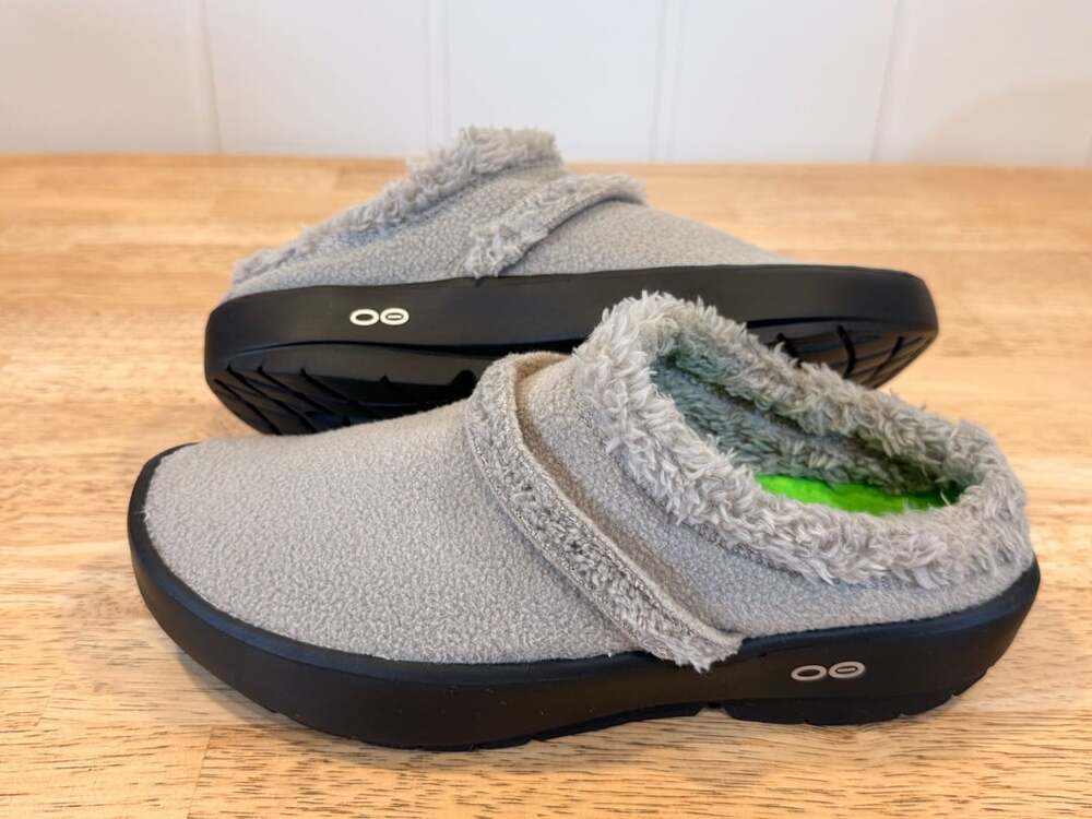 Women's OOFOS OOcoozie Mule Slip-On Recovery Shoes Size 7.5